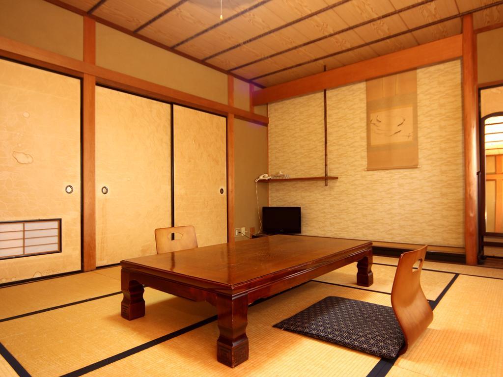 Asano Ryokan Gujo Esterno foto